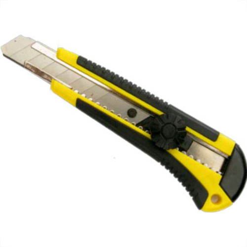 Estilete C/Lamina Emborrachado 18Mm Fertak Estilete C/Lamina Emborrachado 18Mm Fertak