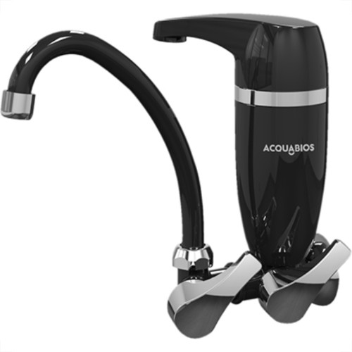 Torneira B.M C/Filtro Acqua Premi Preto/Cromado Torneira B.M C/Filtro Acqua Premi Preto/Cromado
