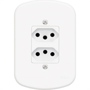 Conjunto Fame 4X2 Branco Com Placa 2Tomadas 10A 