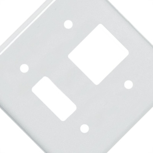 Placa Perlex Branca 4X4 (1 Saida+2 Saida) 23Pl12 Placa Perlex Branca 4X4 (1 Saida+2 Saida) 23Pl12