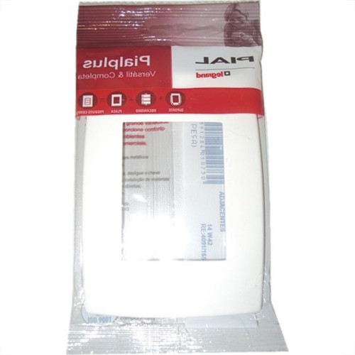 Placa Pial Plus 4X2 (3 Modulos Horizontal) 618503 Placa Pial Plus 4X2 (3 Modulos Horizontal) 618503