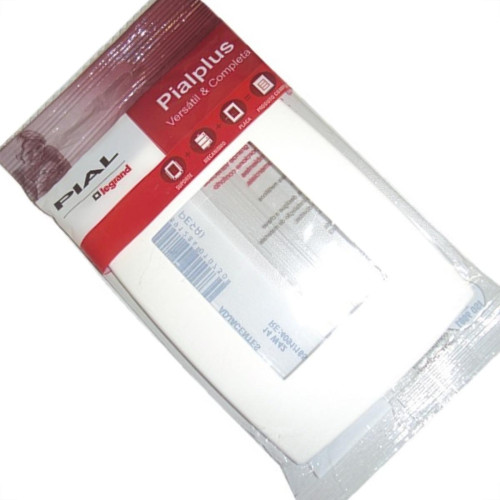 Placa Pial Plus 4X2 (3 Modulos Horizontal) 618503 Placa Pial Plus 4X2 (3 Modulos Horizontal) 618503