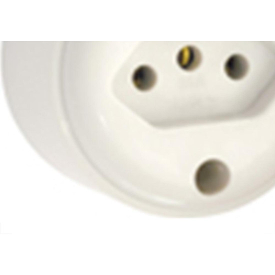 Tomada Externa Fame 2 Polos +Terra Fame 20A Externa Tomada Externa Fame 2 Polos +Terra Fame 20A Externa