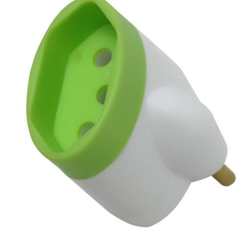 Pino Adaptador (Entrada =2 Chato+Redondo/Saida =3 Redondo) Daneva 15A Branco Dn1633 - Kit C/12 Pino Adaptador (Entrada =2 Chato+Redondo/Saida =3 Redondo) Daneva 15A Branco Dn1633 - Kit C/12