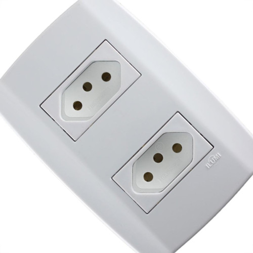 Conjunto Ilumi Slim 4X2 Branco Com Placa (2Tomada 20A) 80121 Conjunto Ilumi Slim 4X2 Branco Com Placa (2Tomada 20A) 80121