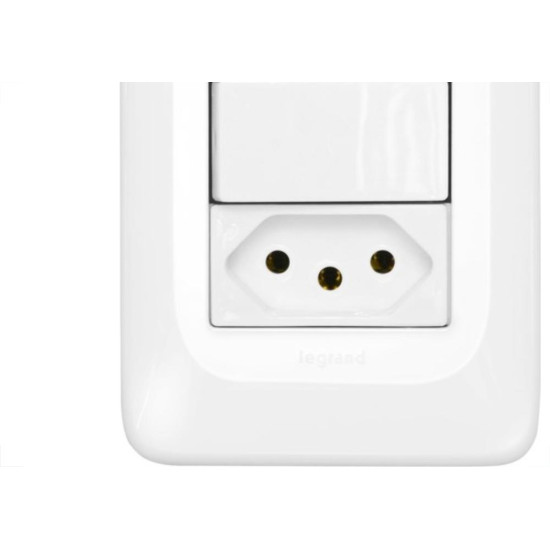 Conjunto Pial Pop 4X2 Branco Com Placa (2Simples+Tomada 10A) Lgx113 Conjunto Pial Pop 4X2 Branco Com Placa (2Simples+Tomada 10A) Lgx113