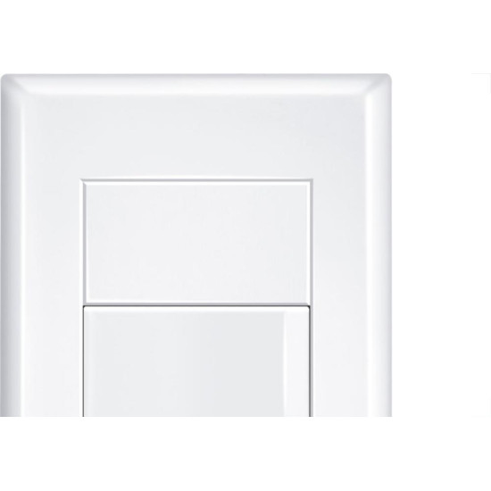 Conjunto Fame Evidence 4X2 Branco Com Placa(1Paralelo) 16A Conjunto Fame Evidence 4X2 Branco Com Placa(1Paralelo) 16A
