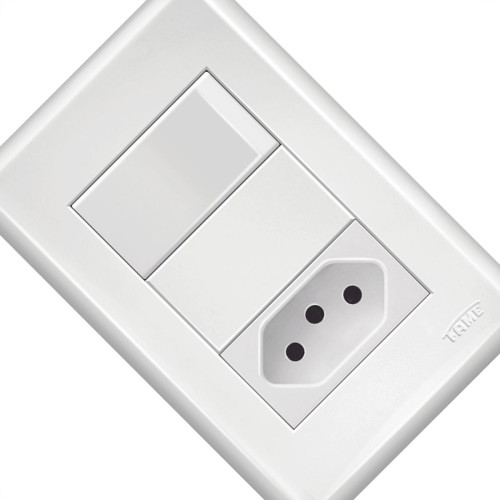 Conjunto Fame Evidence 4X2 Branco Om Placa 1Simples+1Tomada 20A 