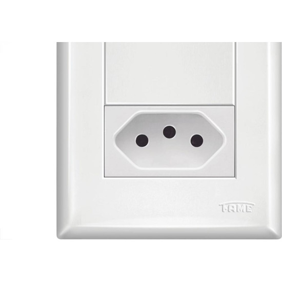 Conjunto Fame Evidence 4X2 Branco Om Placa 1Simples+1Tomada 20A 