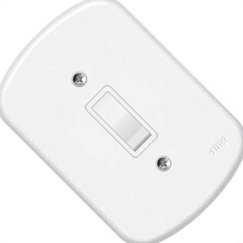 Conjunto Fame 4X2 Branco Com Placa 1Simples Conjunto Fame 4X2 Branco Com Placa 1Simples