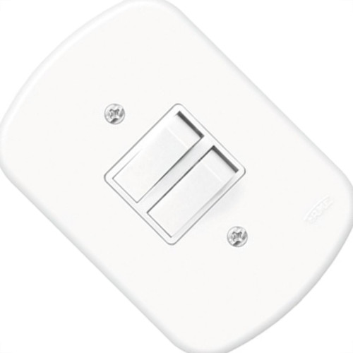 Conjunto Fame 4X2 Branco Com Placa 2Paralelos 