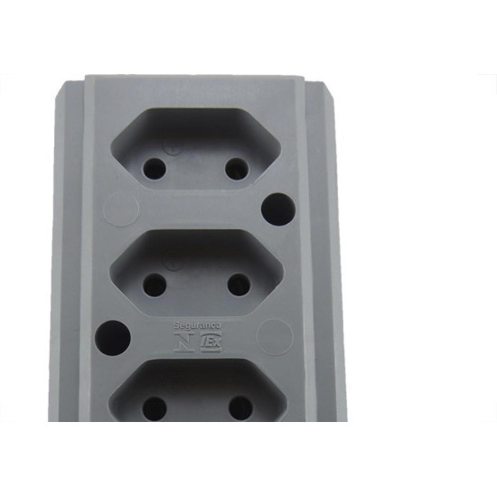 Interneed Tomada Barra 10A 3T.Cinza Interneed Tomada Barra 10A 3T.Cinza