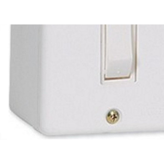 Sistema Box Ilumi 1 Paralelo 6A. Branco - 6322 Sistema Box Ilumi 1 Paralelo 6A. Branco - 6322