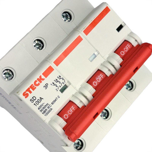 Disjuntor Steck ''Din'' Tripolar 100A. C