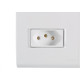 Conjunto Tramontina Com Placa Liz 1 Simples + Tomada 2P+T. 10A. - 57170/264