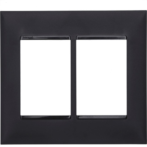 Placa Pial Plus+ Preta 4X4 - 3 Modulos + 3 Modulos Horizontais Placa Pial Plus+ Preta 4X4 - 3 Modulos + 3 Modulos Horizontais