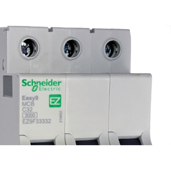 Disjuntor Schneider ''Din'' Tripolar 32A. C