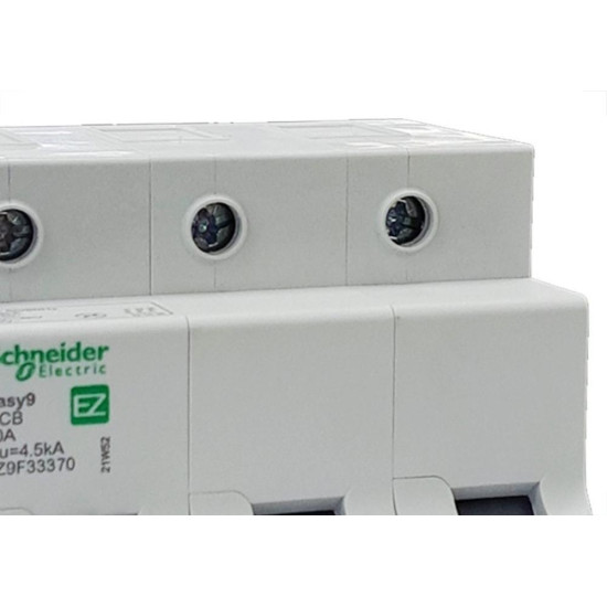 Disjuntor Schneider ''Din'' Tripolar 70A. C Disjuntor Schneider ''Din'' Tripolar 70A. C