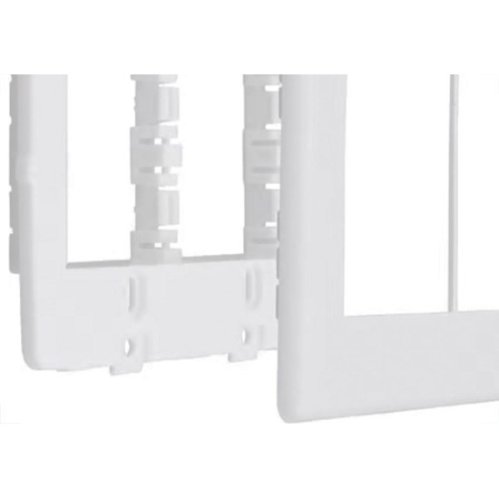 Placa Steck Linha Stella Branca 4X4 - 3 Modulos + 3 Modulos Horizontais Com Suporte 9072 Placa Steck Linha Stella Branca 4X4 - 3 Modulos + 3 Modulos Horizontais Com Suporte 9072