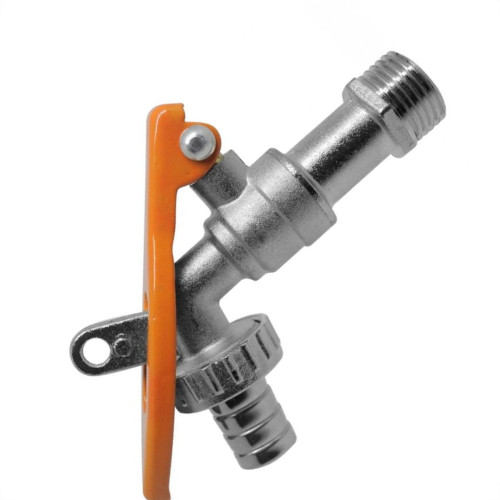 Torneira Esfera Jardim Com Porta Cadeado Ajax 1/2'' X 3/4'' Torneira Esfera Jardim Com Porta Cadeado Ajax 1/2'' X 3/4''