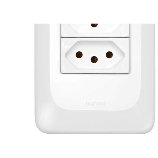 Conjunto Pial Pop Modulo Com Placa 4X2 - 2 Tomadas 2P+T. 10A.