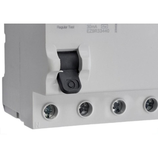 Dispositivo Dr ''Fuga'' Schneider Easy9 4 Polos 40A. - Ez9R33440