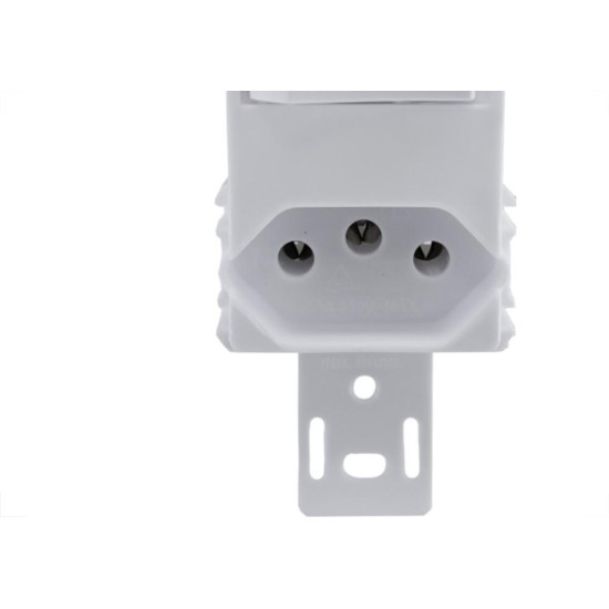 Conjunto Ilumi Stylus Branco Sem Placa 1 Simples + Tomada 2P+T. 20A. - 20201/0 Conjunto Ilumi Stylus Branco Sem Placa 1 Simples + Tomada 2P+T. 20A. - 20201/0