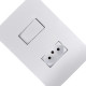 Conjunto Ilumi I9-Inove Branco Com Placa 1 Simples + Tomada 2P+T. 10A. - 94200 Conjunto Ilumi I9-Inove Branco Com Placa 1 Simples + Tomada 2P+T. 10A. - 94200
