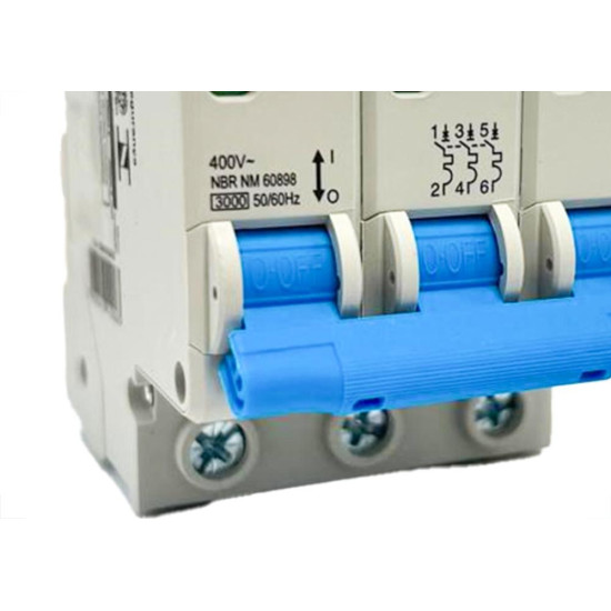 Disjuntor Elgin ''Din'' Tripolar Dep3-3C20 - 20A. Disjuntor Elgin ''Din'' Tripolar Dep3-3C20 - 20A.