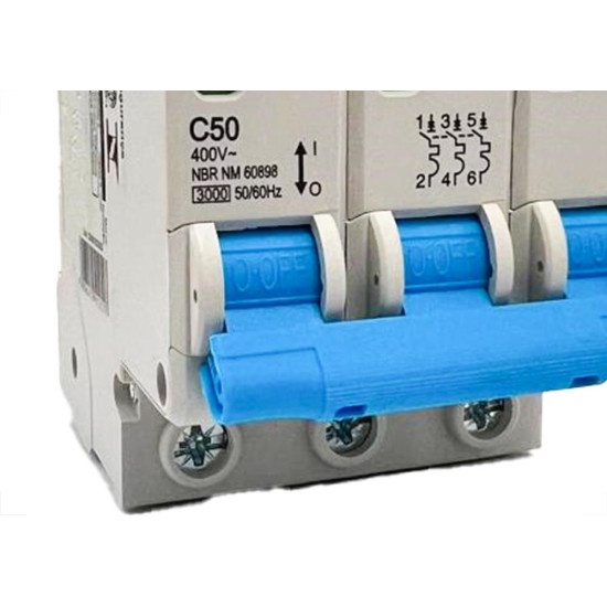 Disjuntor Elgin ''Din'' Tripolar Dz47-63S - 50A. Disjuntor Elgin ''Din'' Tripolar Dz47-63S - 50A.