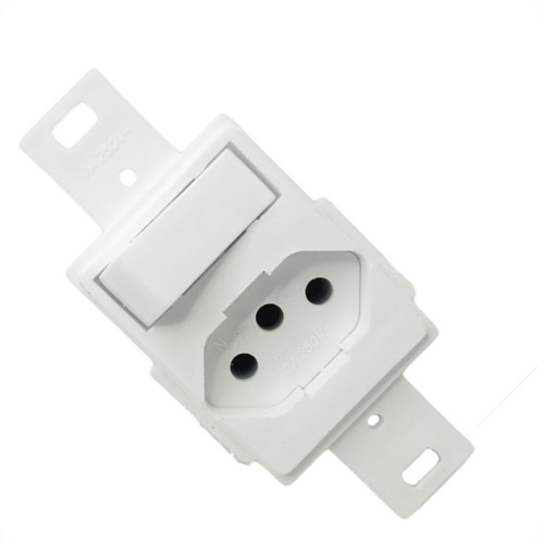 Conjunto Para Condulete Dicompel Monaco Branco 1 Simples + Tomada 2P.+T. 20A. - Dc-6100/3