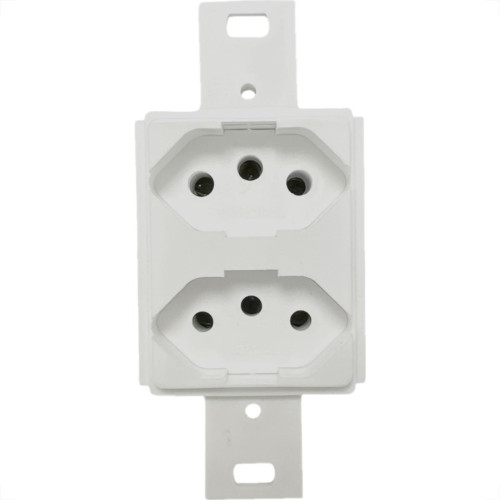 Conjunto Para Condulete Dicompel Monaco Branco 1 Tomada 2P+T. 10A. Branca + 1 Tomada 2P+T. 20A. Branca - Dc-6100/7