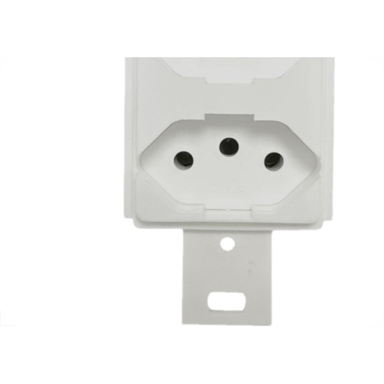 Conjunto Para Condulete Dicompel Monaco Branco 1 Tomada 2P+T. 10A. Branca + 1 Tomada 2P+T. 20A. Branca - Dc-6100/7