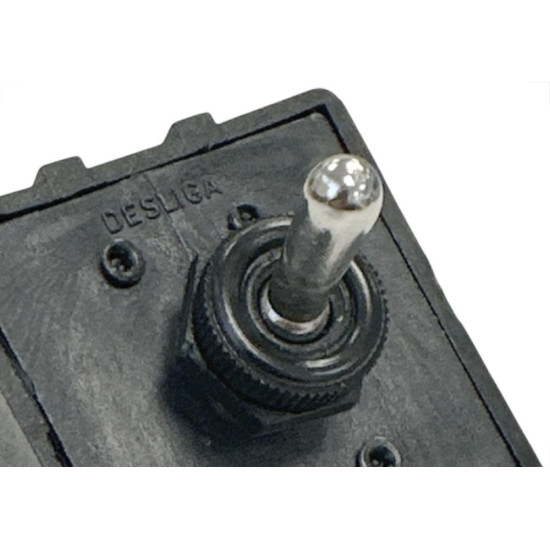Chave Liga/Desliga Alavanca Haste Redonda Metalica Dicompel 6 Terminais Preta 20A. - Dc-107/8