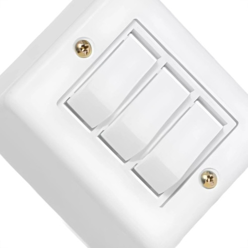 Sistema Box Ilumi 3 Simples 6A. Bege - 6119 Sistema Box Ilumi 3 Simples 6A. Bege - 6119