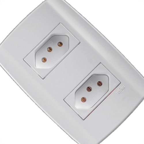 Conjunto Ilumi Slim Branco Com Placa 2 Tomadas 2P+T. 20A. - 80121 Monobloco Conjunto Ilumi Slim Branco Com Placa 2 Tomadas 2P+T. 20A. - 80121 Monobloco