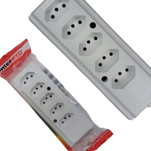 Tomada Barra Interneed 2 Polos +Terra Branca 10A. Quintupla Tomada Barra Interneed 2 Polos +Terra Branca 10A. Quintupla